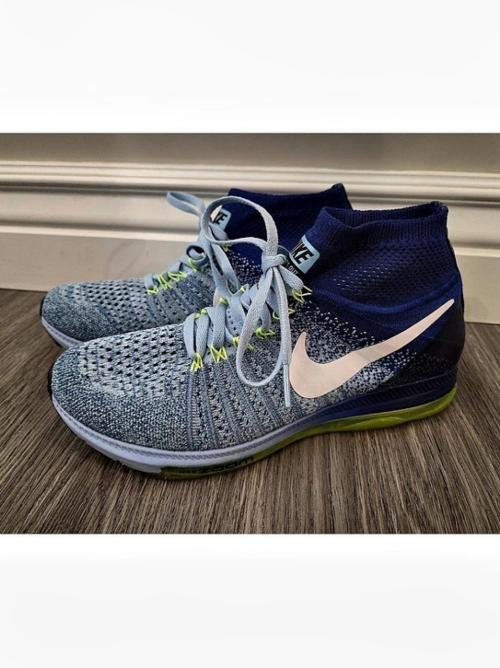 Nike All Out Flyknit Blue Sneakers US 8.5
